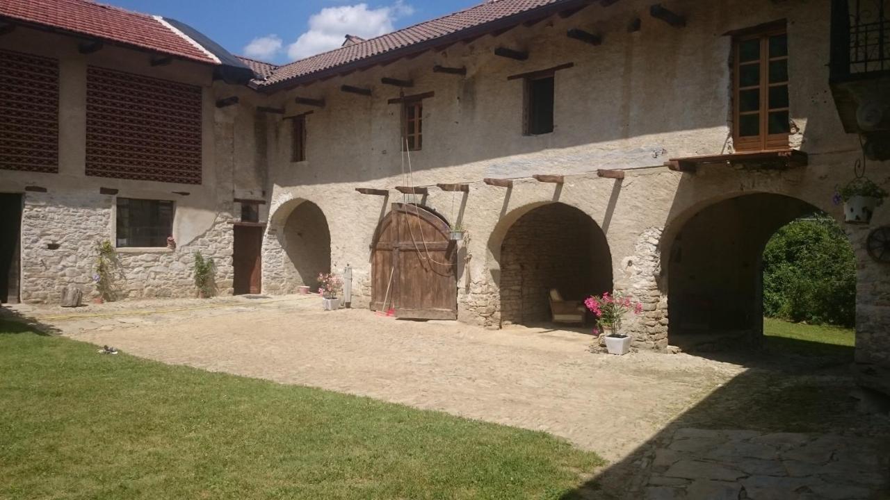 B&B Barbaia Levice Exterior foto